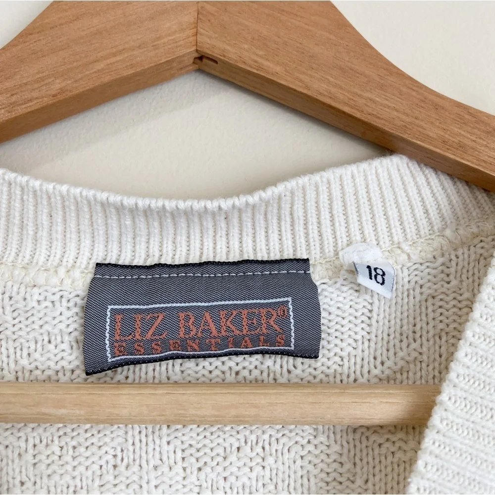 Oversized Vintage Liz Baker Essentials Ivory Textured Knit Top